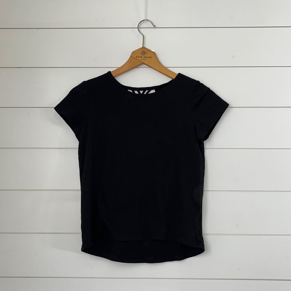 Old Navy Girls basic black tee shirt